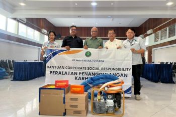 Mayawana serahkan sarana pemadaman karhutla kepada DLHK Kalbar