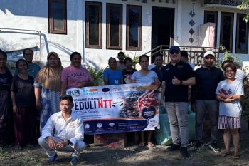 IKPI Surabaya gandeng KPP salurkan bantuan gempa NTT