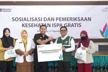PLN Kalselteng salurkan paket nutrisi dan edukasi kesehatan