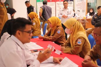 ASN Cimahi tersangka korupsi Disnaker resmi dinonaktifkan!