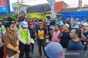 Akses masuk Pelabuhan Ketapang dibuka usai unjuk rasa sopir truk bubar