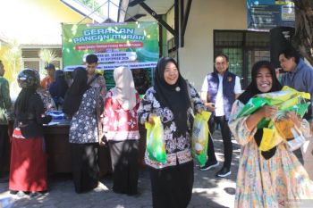 Bulog dan Pemkab Situbondo stabilisasi harga bahan pokok lewat GPM