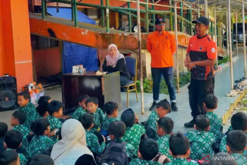 Bekali siswa hadapi bencana, BPBD Padang Panjang tanamkan kesiapsiagaan sejak dini