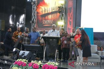 Bupati Mimika sebut temu alumni Binterbusih perkuat sinergi bangun Papua
