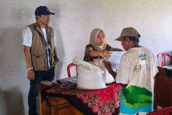 Bulog Magelang menyalurkan bansos 21.884,5 ton beras