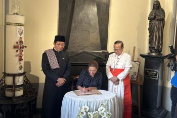 Swedish Crown Princess lauds Indonesia's interfaith harmony