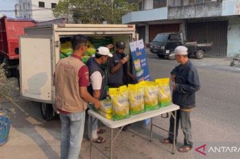 Bulog Belitung gelar penjualan beras SPHP di Pasar Tanjungpandan stabilkan harga beras