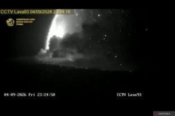 PVMBG: Erupsi Gunung Anak Krakatau tidak picu tsunami