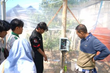 PPK Ormawa HMP PTI UMS gelar monev program Seboto Smart Farming