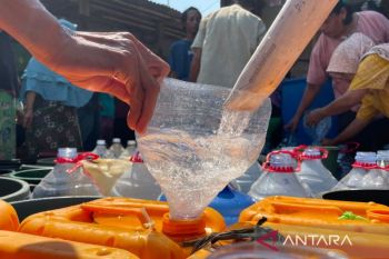 BPBD: 208 ribu liter air bersih telah disalurkan di Kota Cirebon saat kemarau