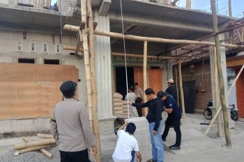 Polres Tulungagung tangani pekerja tewas terjatuh dari lantai dua