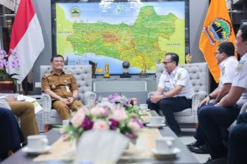 Jateng dorong KAI percepat pembangunan pelabuhan darat Batang-Kendal