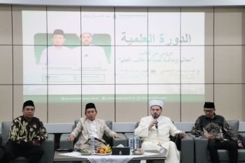 Menjadi cerdas tanpa sombong: Pesan Ulama Hadis Turki bagi Santri Ma'had Al Jami'ah Walisongo