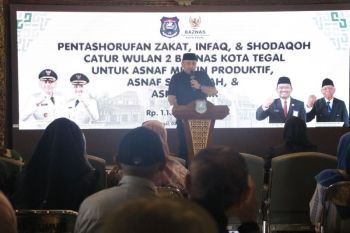 Pemkot dan Baznas Tegal salurkan Rp1,1 miliar untuk 2.340 penerima manfaat