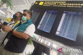 Sebanyak 25 penerbangan di Supadio terdampak erupsi Gunung Anak Krakatau