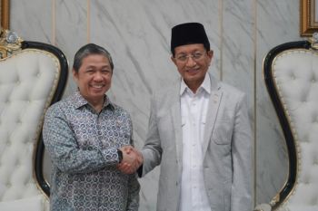 Indonesia seeks to promote mosque imams as peace ambassadors