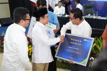 Azana Hospitality raih Jamsostek Star Bintang Lima 2026 atas komitmen perlindungan 1.000 pekerja