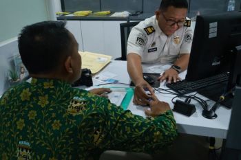 Imigrasi Surakarta layani 2.352 calon anggota jemaah haji Solo Raya untuk Musim Haji 2027