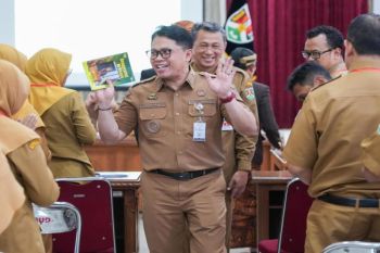 83 guru SD-SMP ikuti "Pawiyatan Panatacara Tuwin Pamedhar Sabda"