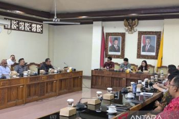 DPRD Bali soroti kekurangan 990 guru dan pentingnya akurasi data kebutuhan anggaran