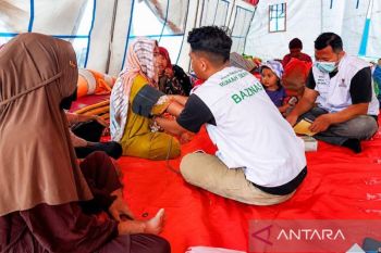 Baznas beri layanan kesehatan gratis bagi korban banjir Parigi Moutong