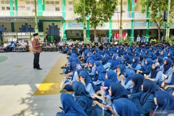 Kemenag NTB mengakui pencegahan nikah dini terbentur adat