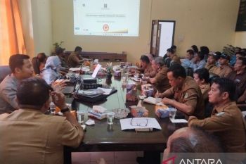 Perkuat Pelindungan KI, Kanwil Kemenkum Riau dampingi penyusunan indikasi geografis nanas Sungai Apit