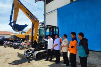 Percepat penanganan bencana, Aceh Tengah dapat bantuan ekskavator mini