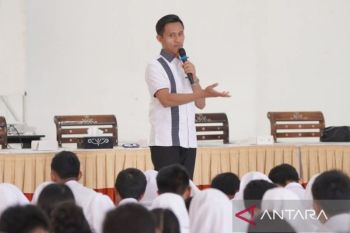 KPU NTB kenalkan demokrasi dan pemilu lewat ko-kurikuler siswa Mataram