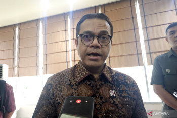 Teknologi AI dituangkan dalam perpres, ini penjelasan Wamenkomdigi