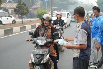 PLN Peduli berbagi 1.500 masker untuk warga di Palangka Raya