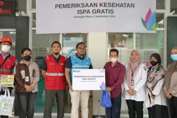 PLN-Puskesmas Pahandut kolaborasi gelar pemeriksaan ISPA bagi warga