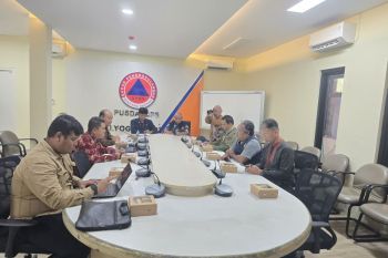 Kemenko PMK menggelar rakor antisipasi bencana non-alam di Yogyakarta