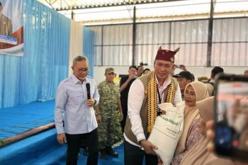 Perum BULOG salurkan bantuan pangan untuk 1,2 juta penerima manfaat di Lampung