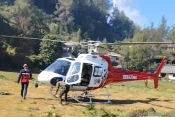 BPBD Jatim kerahkan "water bombing" tangani karhutla Bromo