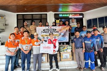 PT AGM bersama PMI dan BPBD HSS aksi peduli bagikan ribuan masker untuk masyarakat