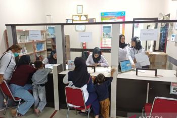 Pemkot Tanjungpinang berikan layanan KB gratis di delapan puskesmas