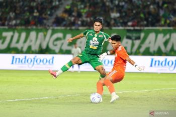 Pelatih sebut laga lawan 10 pemain PSIM sulitkan Persebaya