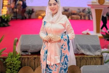 Sebulan pasca-tampil di HUT RI Gedung Sate, Penyanyi Teh Kanaya meninggal dunia
