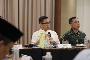 Pemkot Tangsel uruk timbunan sampah TPA Cipeucang guna cegah kebakaran