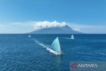 Perahu layar Sangiang dan Tambora menggerakkan ekowisata berbasis alam