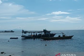 BMKG: Waspada tinggi gelombang 2,5 meter di perairan Sulut