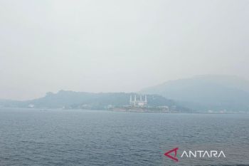Bandara Letung Anambas Kepri batalkan penerbangan akibat kabut asap yang menganggu