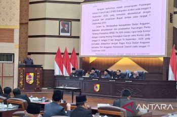 Pemkab-DPRD Jember sahkan Raperda P-APBD 2026 fokus tekan kemiskinan