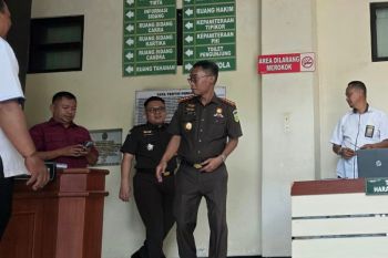 Kajari Semarang cek kondisi prasarana pendukung jaksa di pengadilan tipikor