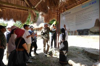 Bakti BCA Perkuat SDM dan kelembagaan Kampung Adat Prai Ijing