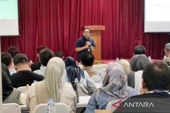 Bulog Indramayu mengoptimalkan penyerapan panen petani hingga akhir 2026