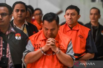 Terjaring OTT korupsi urusan HGB Summarecon, Ketua DPP Partai Golkar Fahd Arafiq resmi ditahan KPK