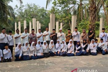 DPRD Rohul apresiasi PTPN IV Regional III kucurkan bantuan puluhan juta untuk sektor pendidikan