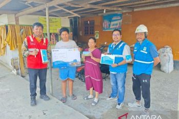 PLN UP3 Gorontalo hadirkan kejutan di rumah pelanggan